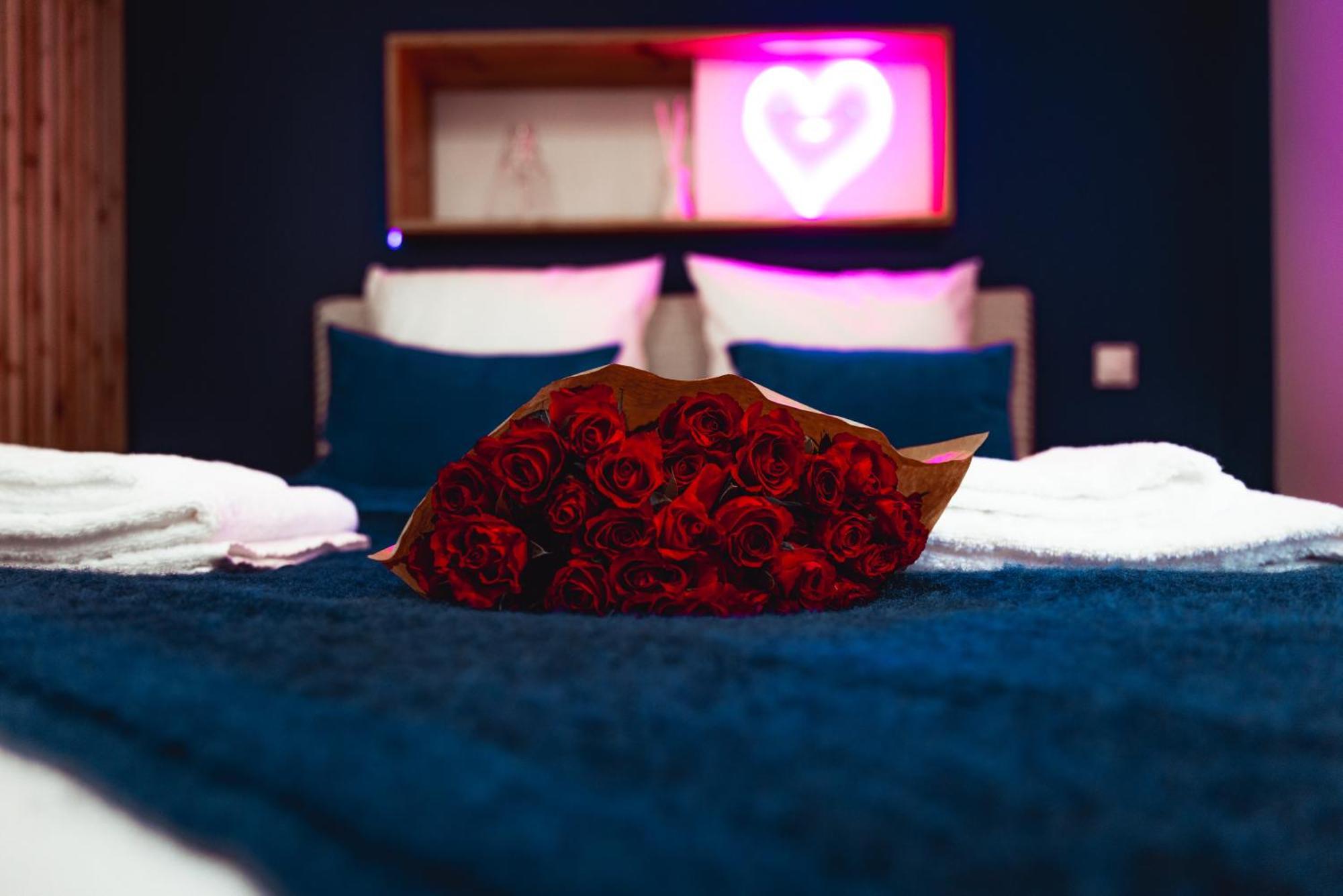 French Klss - Love Room By Prim0 C0Nciergerie แคลร์มงต์-แฟร์รองด์ ภายนอก รูปภาพ
